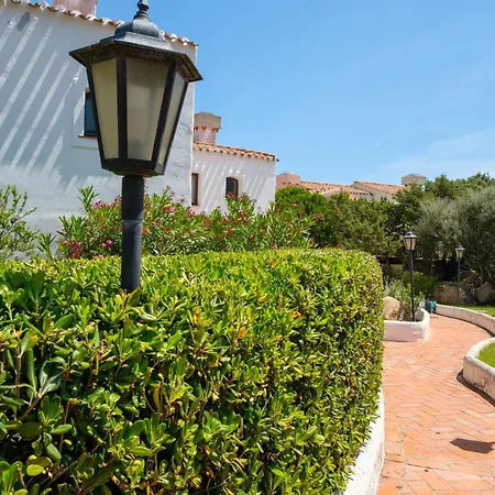 Apartment Porto Cervo, Casa Con Piscina E Vicino Liscia di Vacca