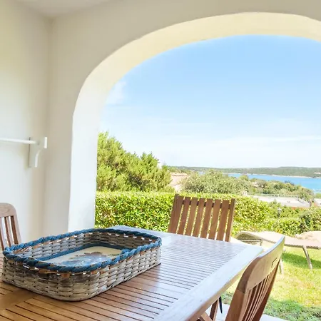 Apartment Porto Cervo, Casa Con Piscina E Vicino Liscia di Vacca