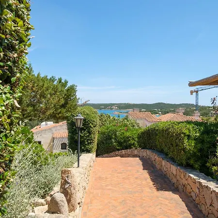 Apartment Porto Cervo, Casa Con Piscina E Vicino Liscia di Vacca