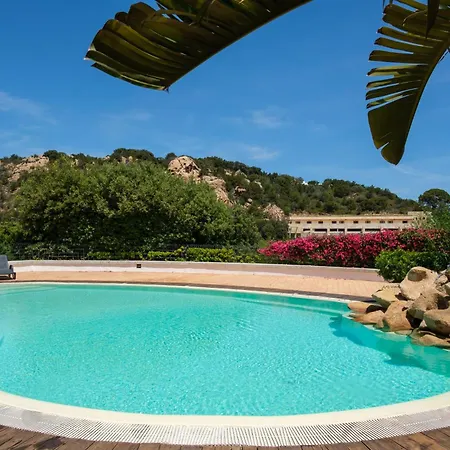 Porto Cervo, Casa Con Piscina E Vicino * Liscia di Vacca